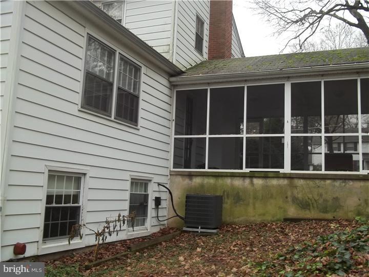 45 Oak Ridge Drive Haddonfield, NJ 08033 - Photo 8 of 19 Gallery Image 8
