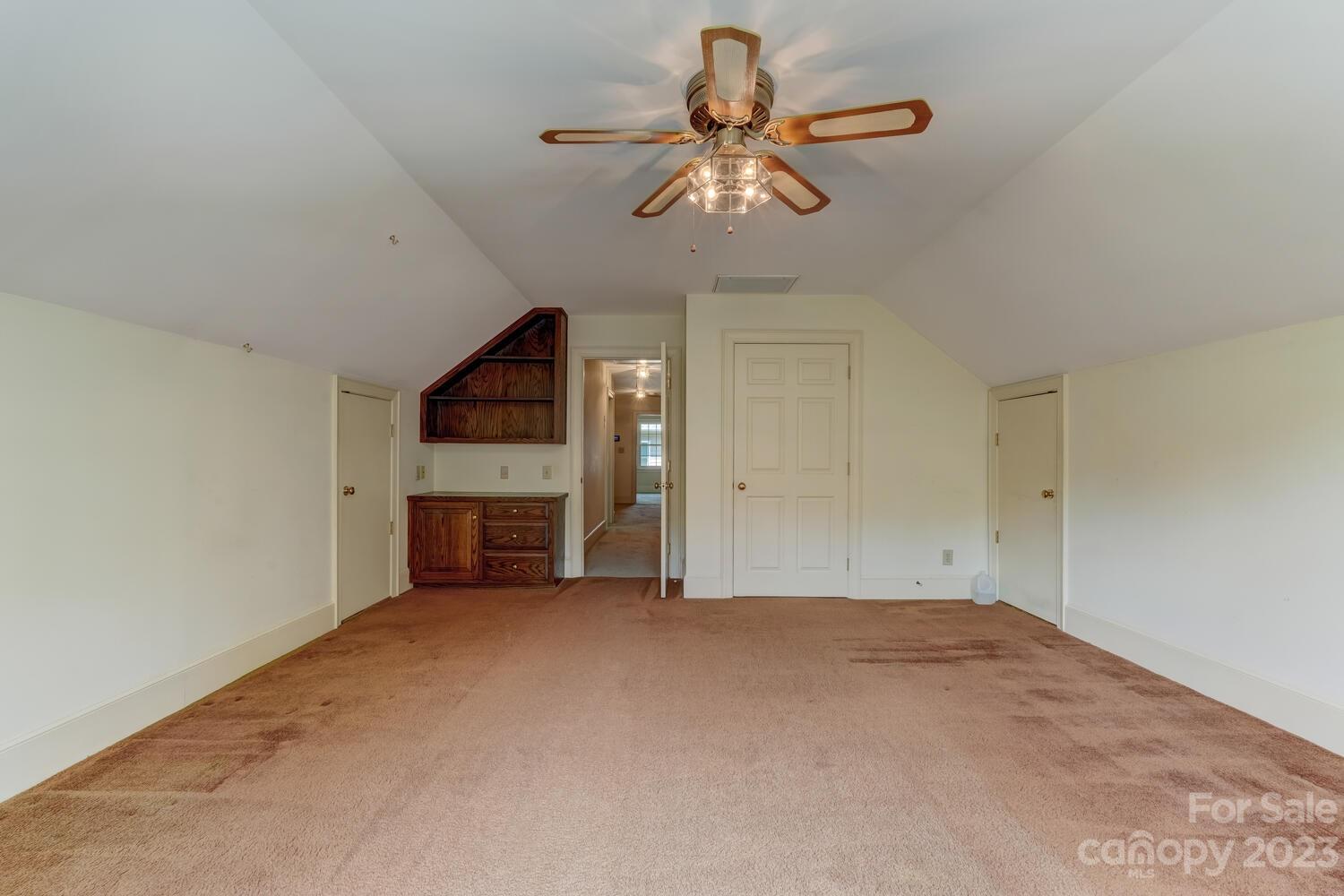 10215 Hanover Glen Road Charlotte, NC 28210 - Photo 33 of 40 a view of an empty room with a fireplace