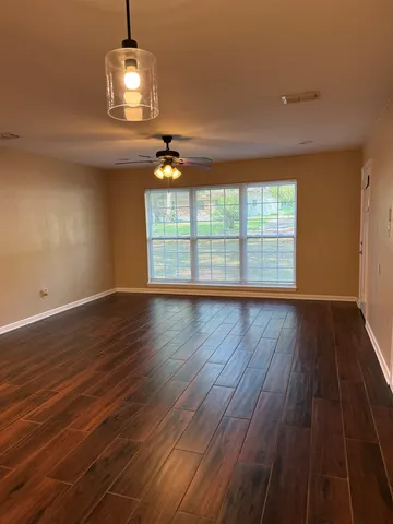 $1,900 | 1113 Buckingham Drive, Tallahassee, FL 32308