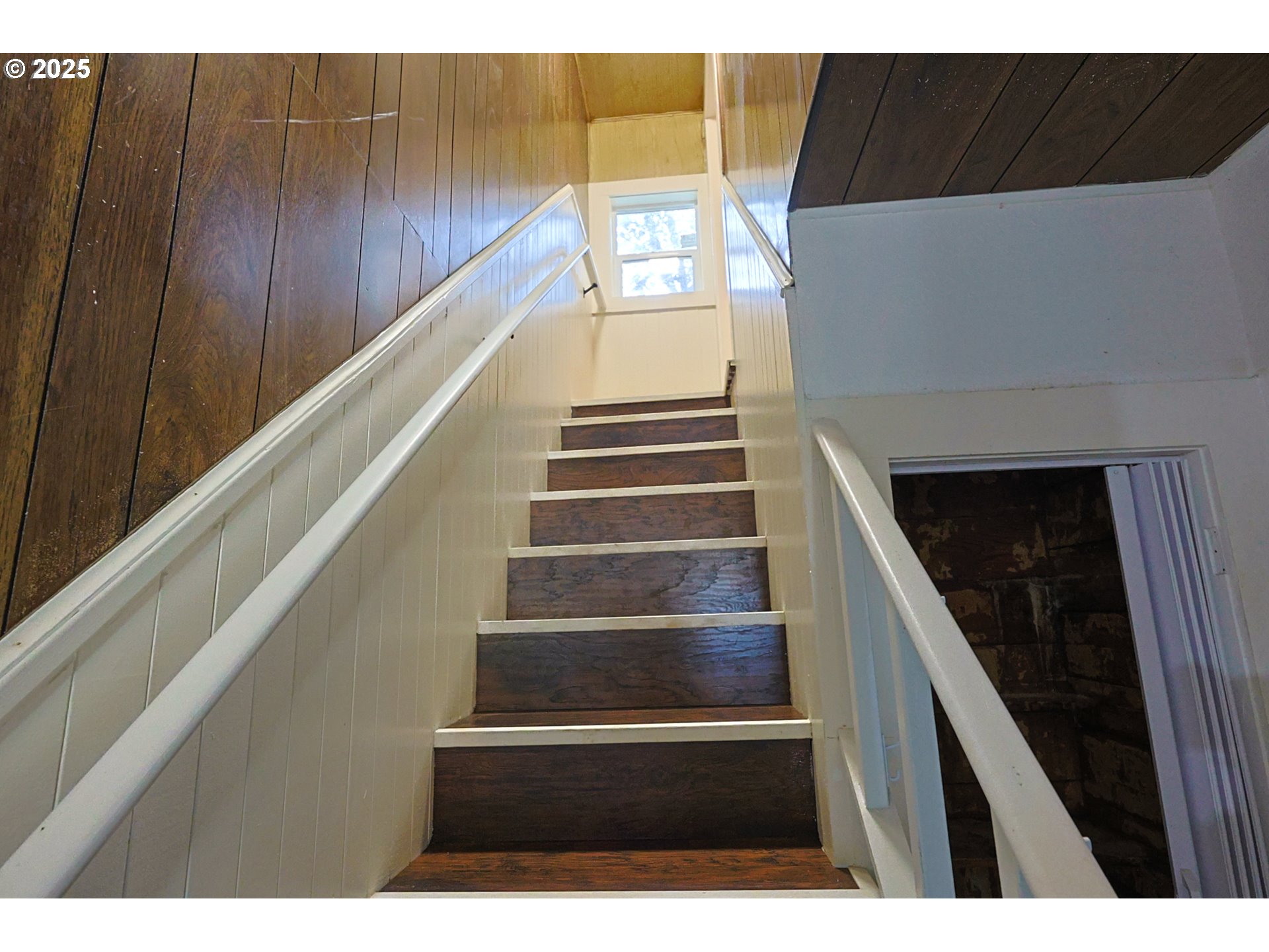 1194 Oregon Avenue Coos Bay, OR 97420 - Photo 20 of 36