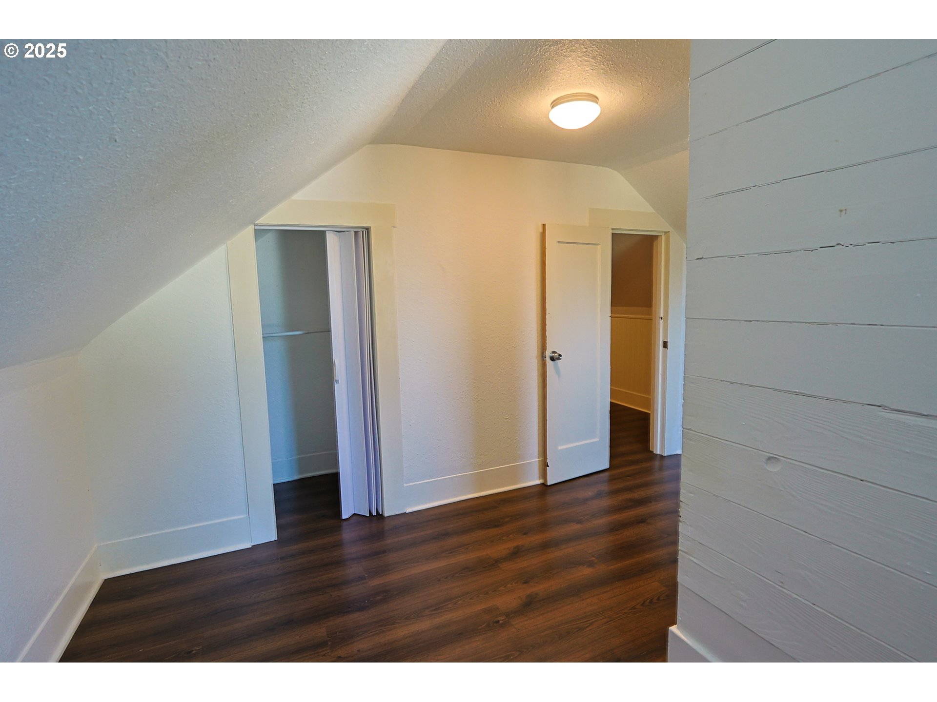 1194 Oregon Avenue Coos Bay, OR 97420 - Photo 21 of 36