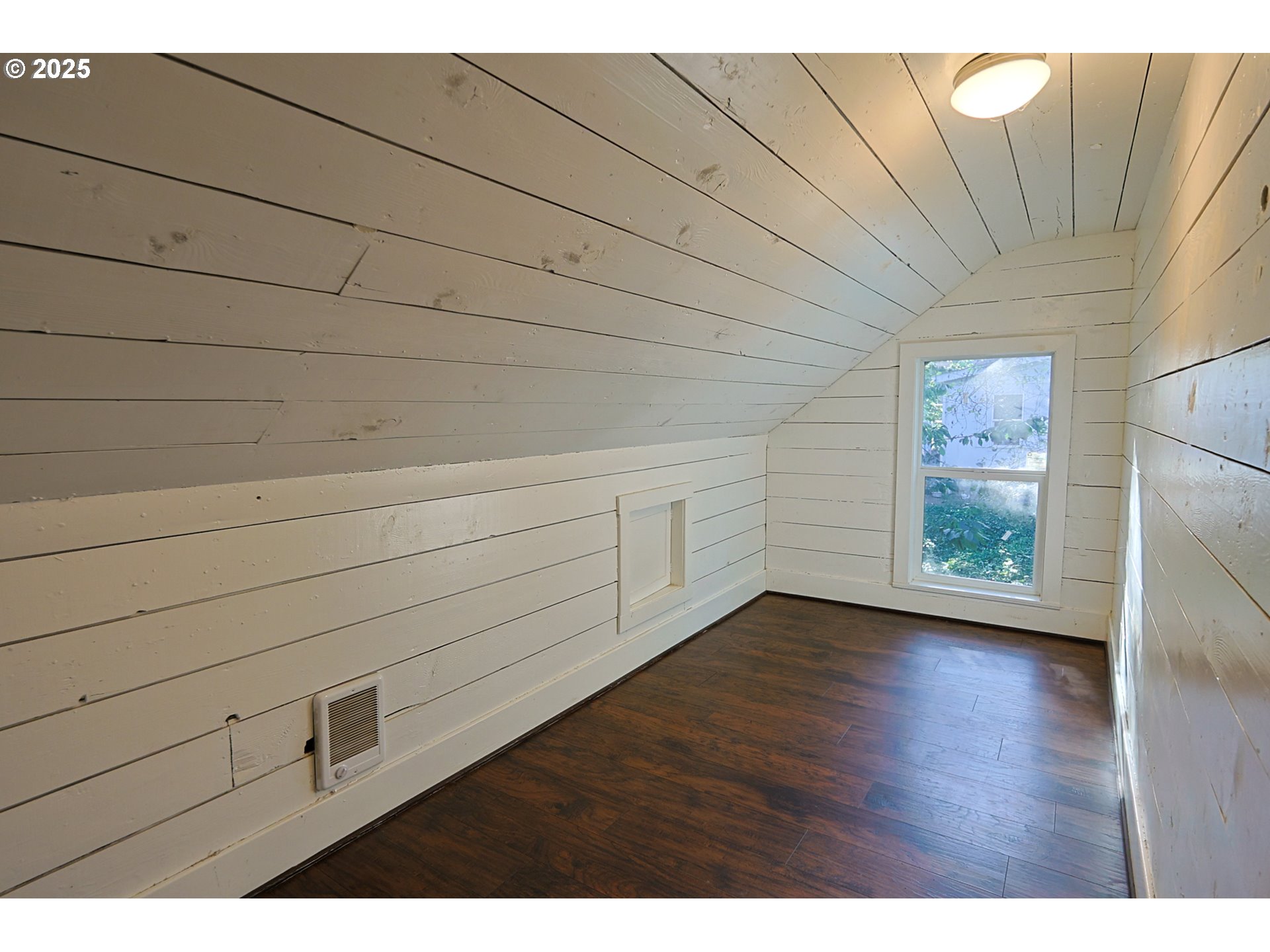 1194 Oregon Avenue Coos Bay, OR 97420 - Photo 22 of 36