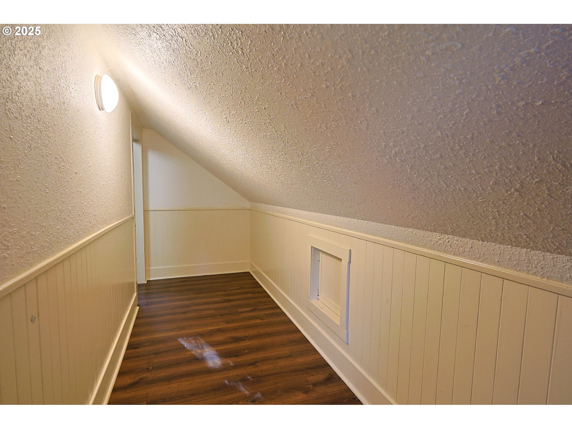 1194 Oregon Avenue Coos Bay, OR 97420 - Photo 23 of 36