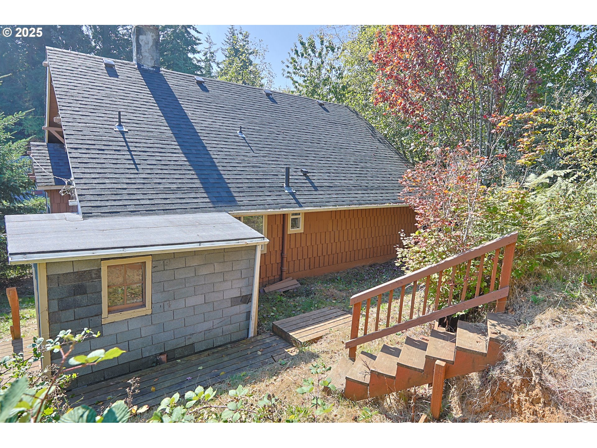 1194 Oregon Avenue Coos Bay, OR 97420 - Photo 30 of 36