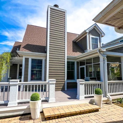 $590,000 | 9 Cottage Green, Ottawa, IL 61350