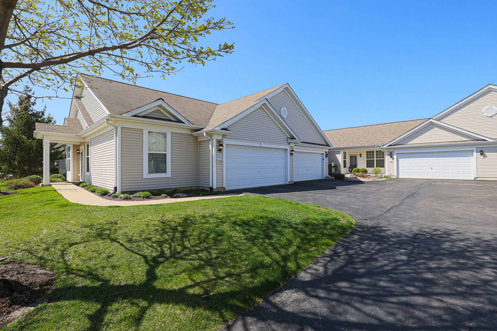 13580 Hemlock Road Huntley, IL 60142 - Photo 1 of 24