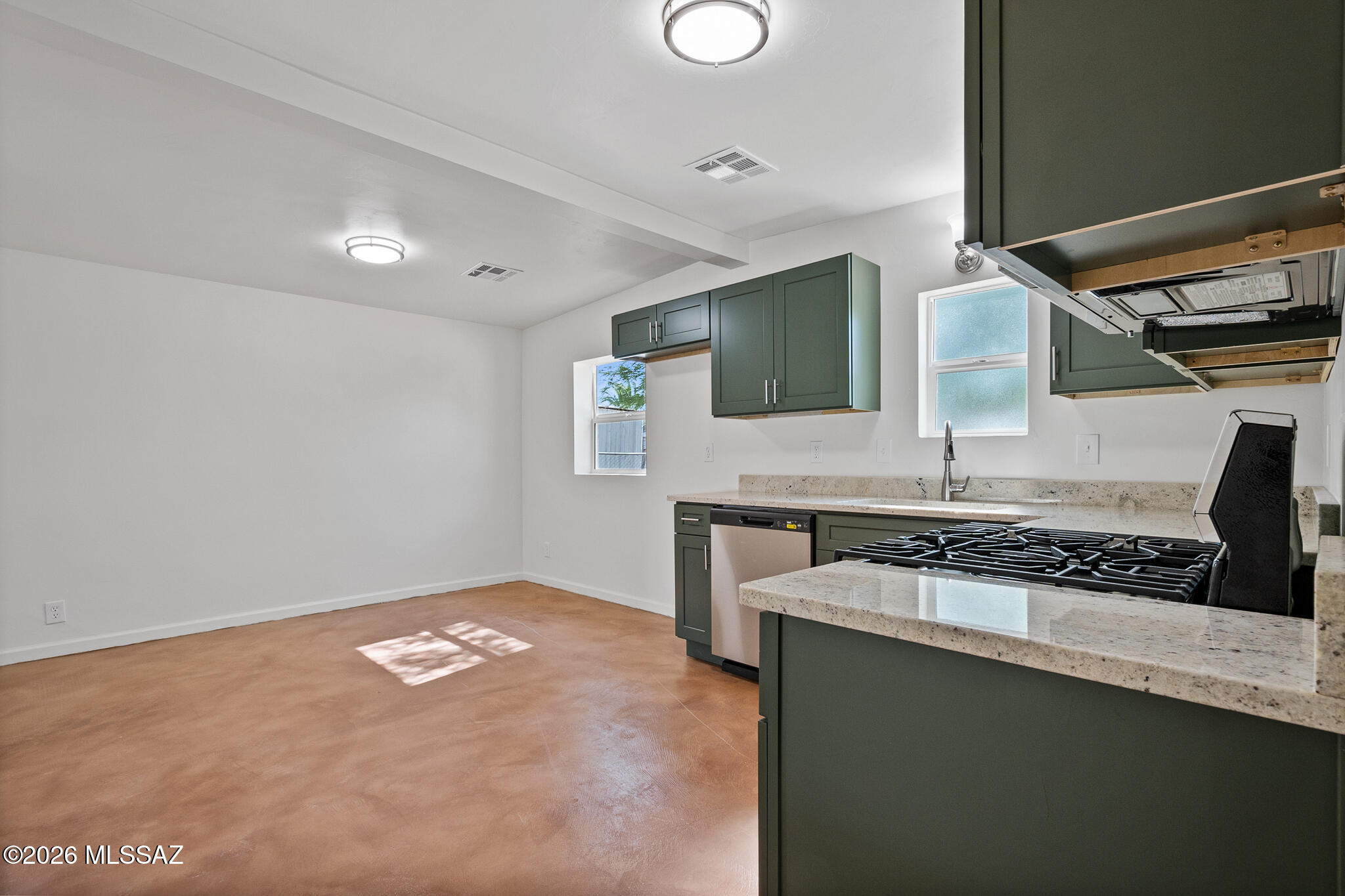 1416 South Country Club Road Tucson, AZ 85713 - Photo 11 of 32 Kitchen
