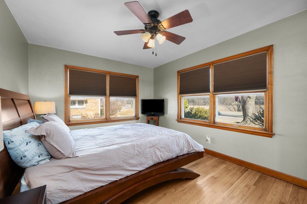 2617 19th Street Moline, IL 61265 - Photo 7 of 36