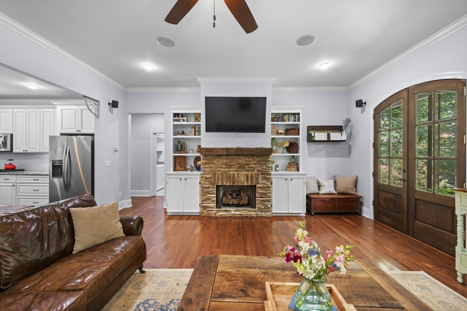 1082 Meeks Cemetery Road Burns, TN 37029 - Photo 6 of 26 a living room with furniture fireplace and flat screen tv