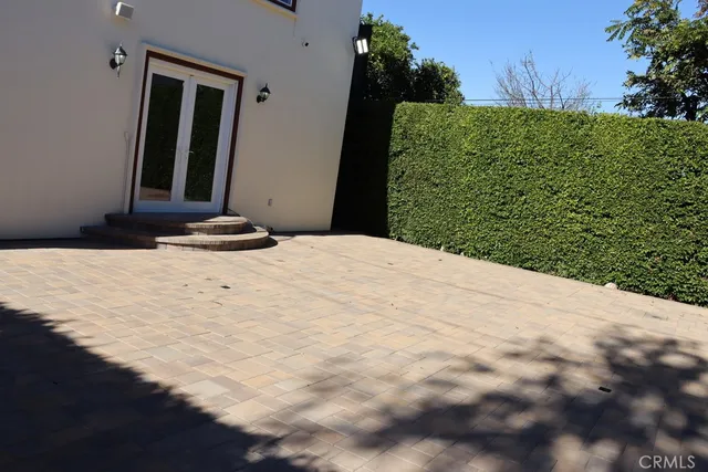 $8,950 | 4818 Lemona Avenue, Sherman Oaks, CA 91403