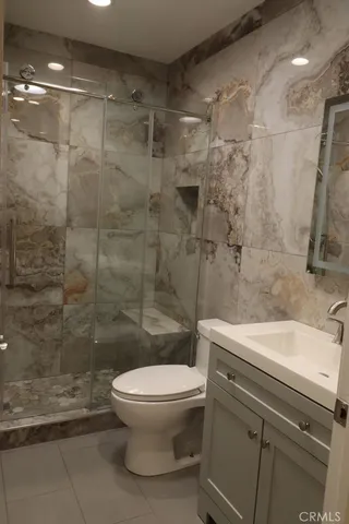 $8,950 | 4818 Lemona Avenue, Sherman Oaks, CA 91403