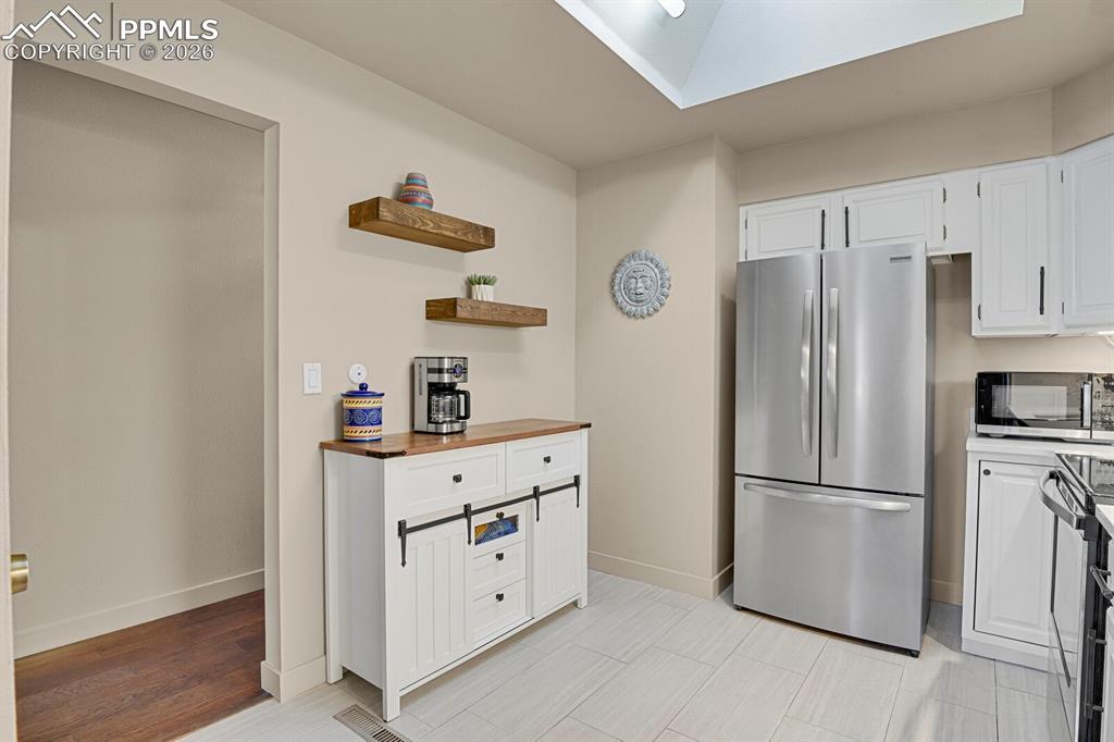 910 Fontmore Road, Unit D Colorado Springs, CO 80904 - Photo 17 of 39