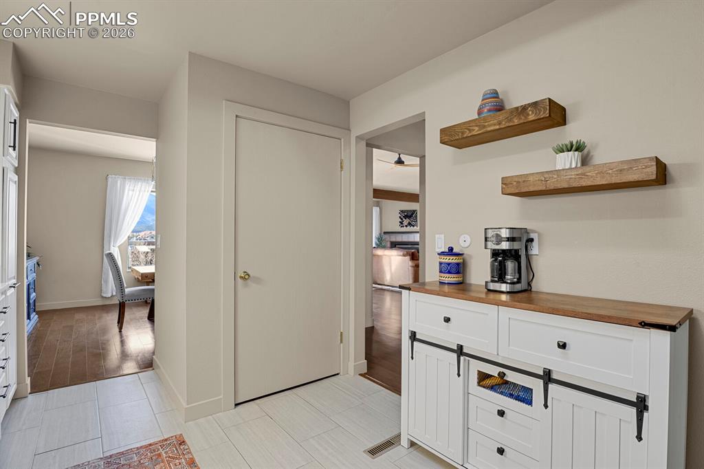 910 Fontmore Road, Unit D Colorado Springs, CO 80904 - Photo 18 of 39