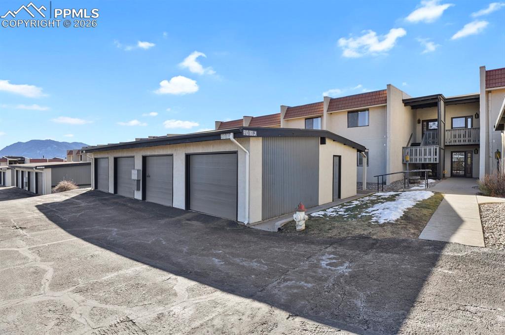 910 Fontmore Road, Unit D Colorado Springs, CO 80904 - Photo 2 of 39