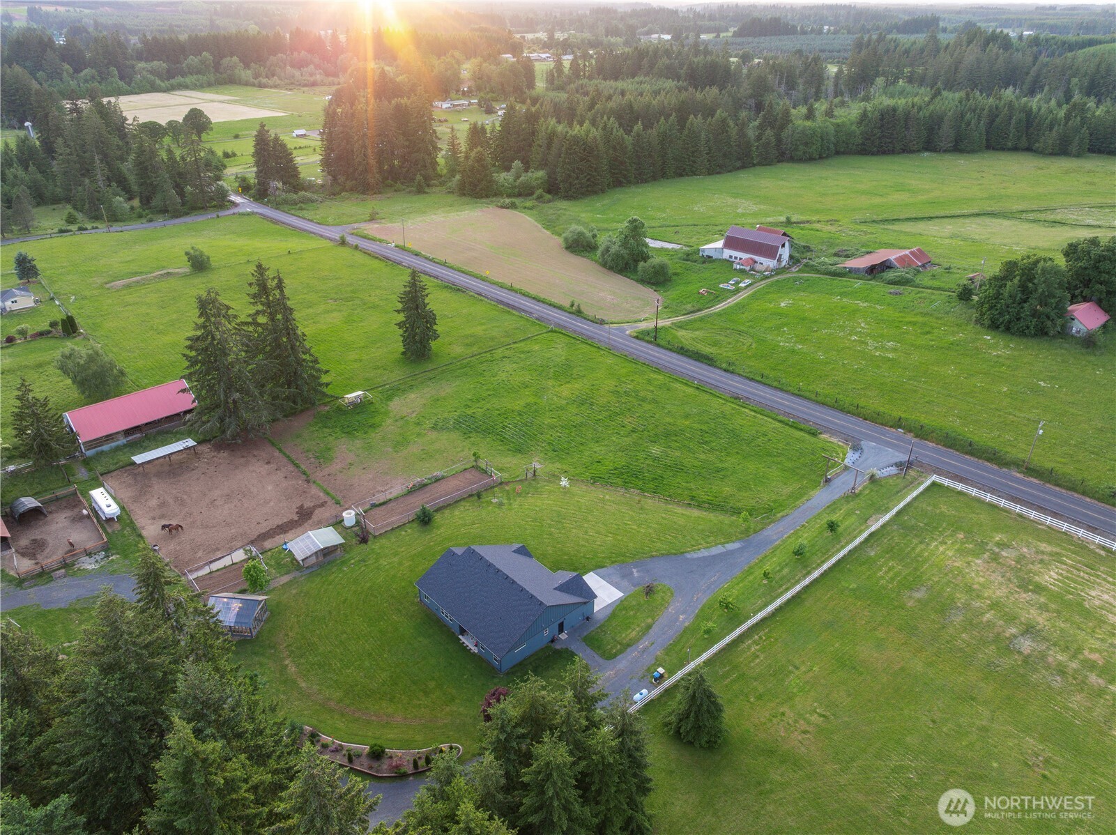 258 Antrim Road Winlock, WA 98596 - Photo 4 of 40