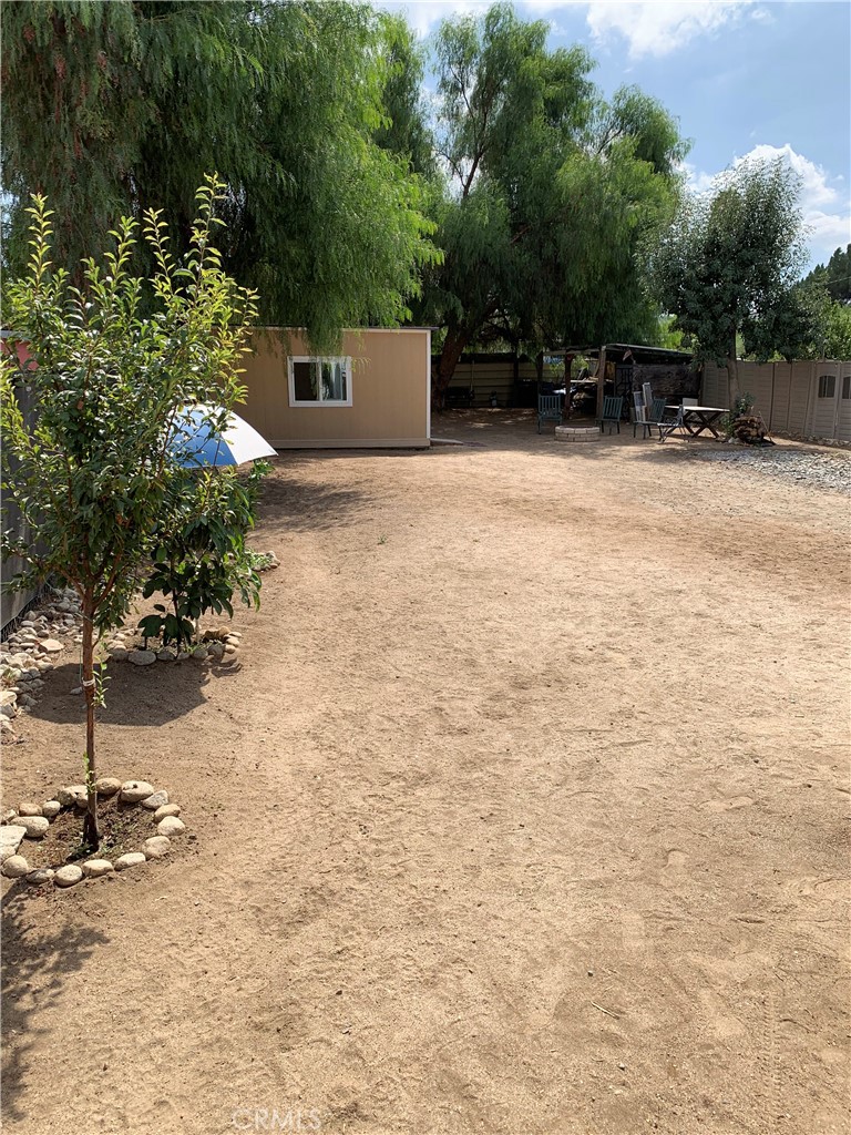 20415 Myron Street Perris, CA 92570 - Photo 23 of 29 a view of a outdoor space