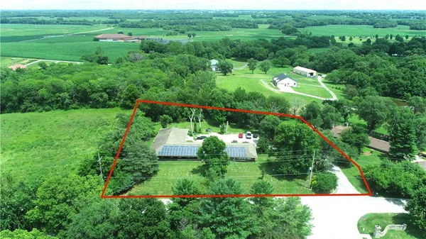 $387,500 | 3611 Bishop Road, St. Joseph, MO 64505