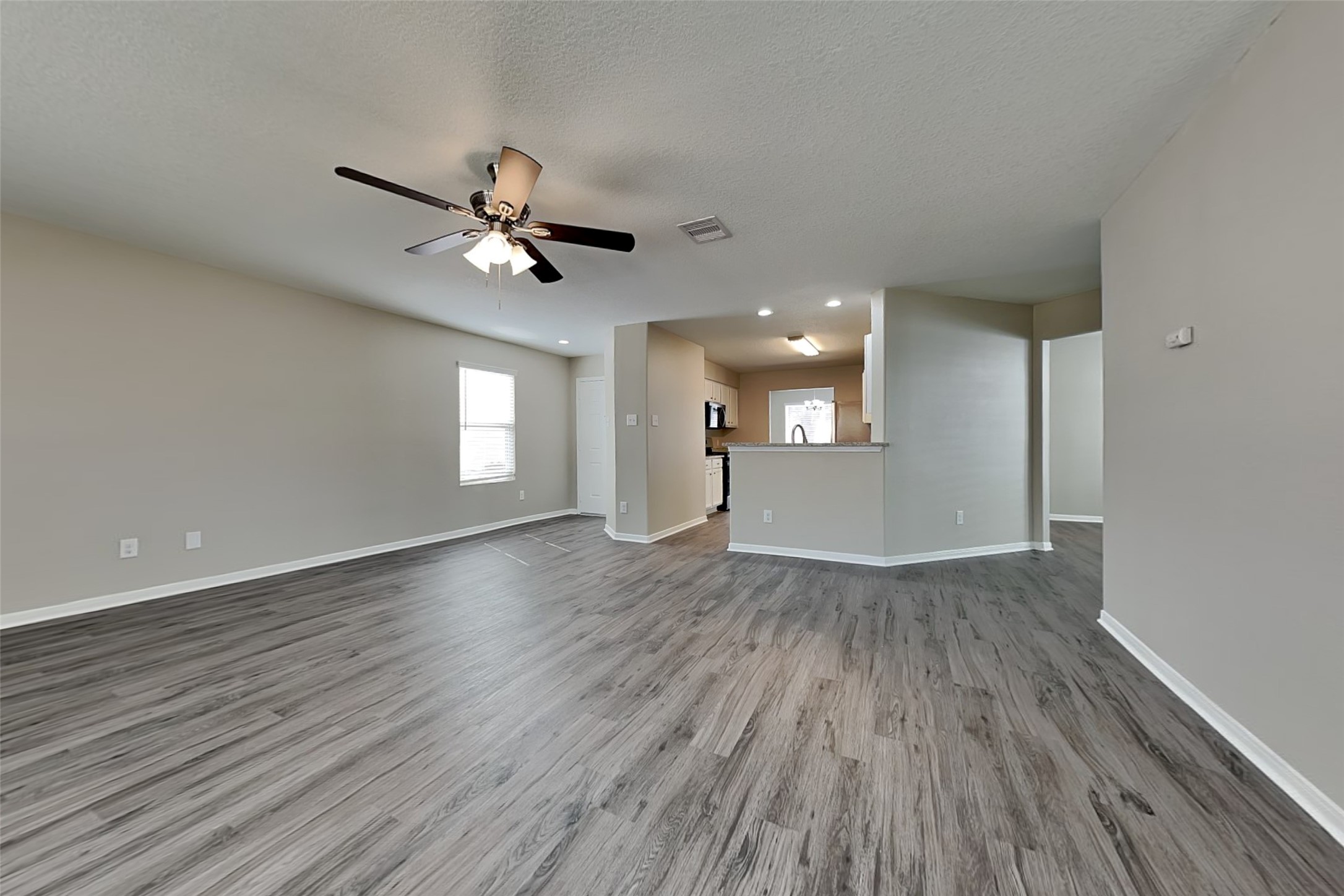 16825 Greenhouse Street Conroe, TX 77385 - Photo 3 of 28