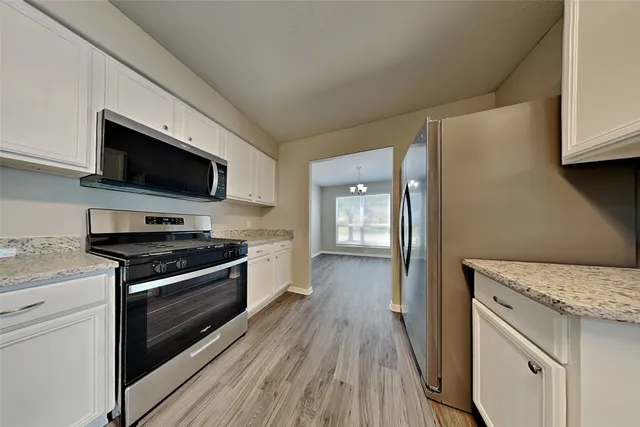 $2,295 | 16825 Greenhouse Street, Conroe, TX 77385