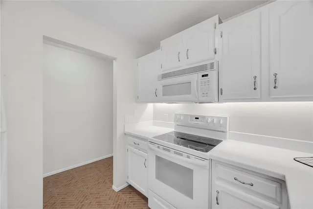 $179,900 | 4 Vista Garden Trail, Unit 107, Vero Beach, FL 32962