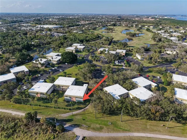 $179,900 | 4 Vista Garden Trail, Unit 107, Vero Beach, FL 32962