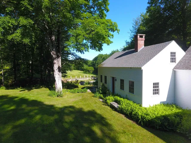 $1,200,000 | 443 Greeley Road, Conway, NH 03813