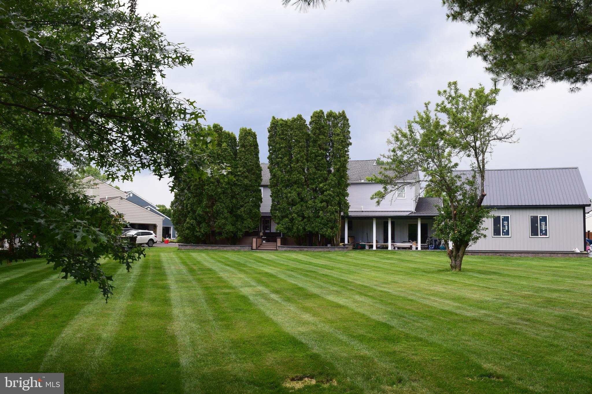 2198 Cambridge Circle Jamison, PA 18929 - Photo 17 of 50