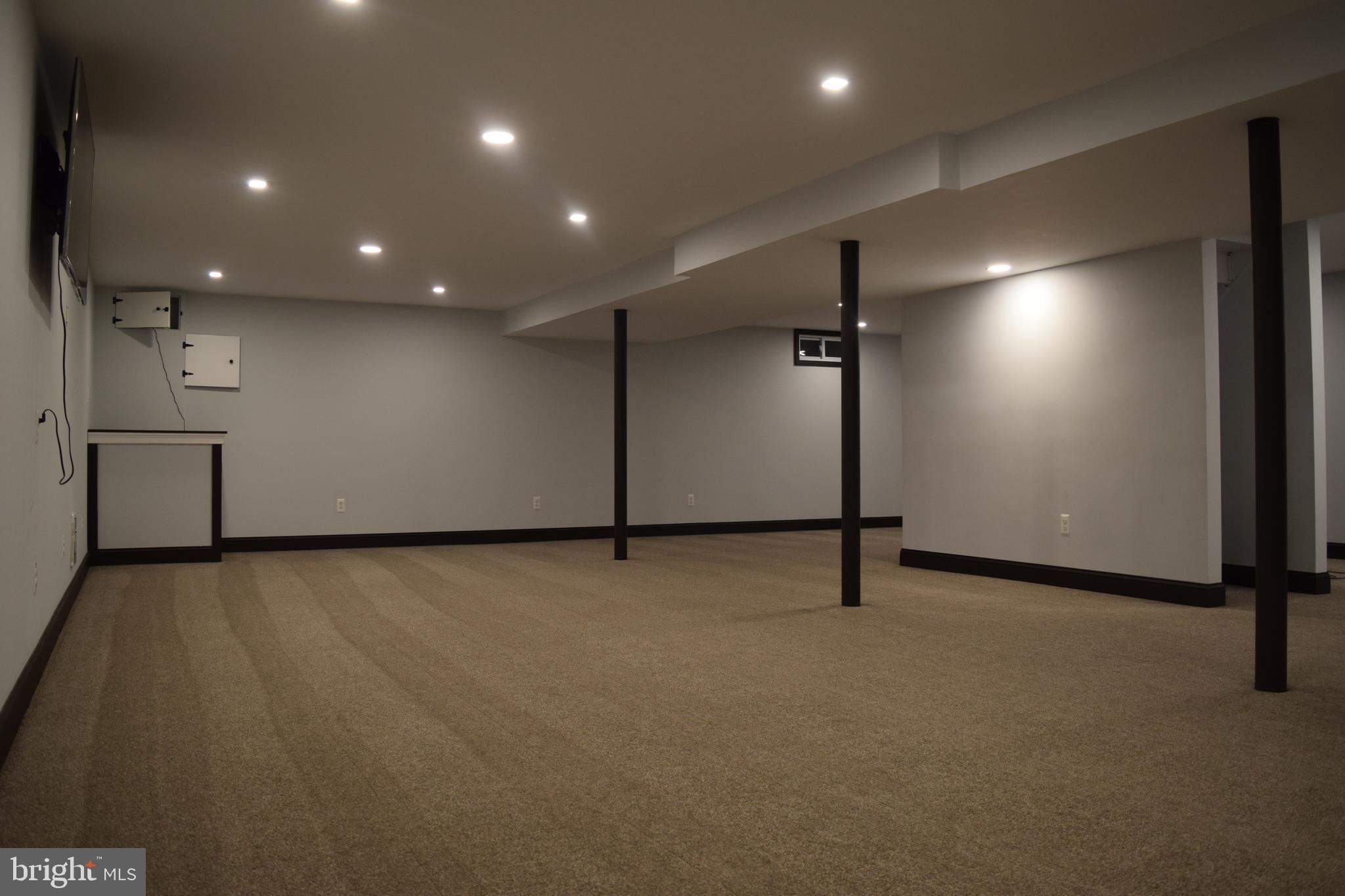 2198 Cambridge Circle Jamison, PA 18929 - Photo 40 of 50