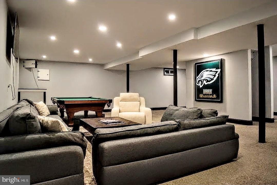 2198 Cambridge Circle Jamison, PA 18929 - Photo 6 of 50