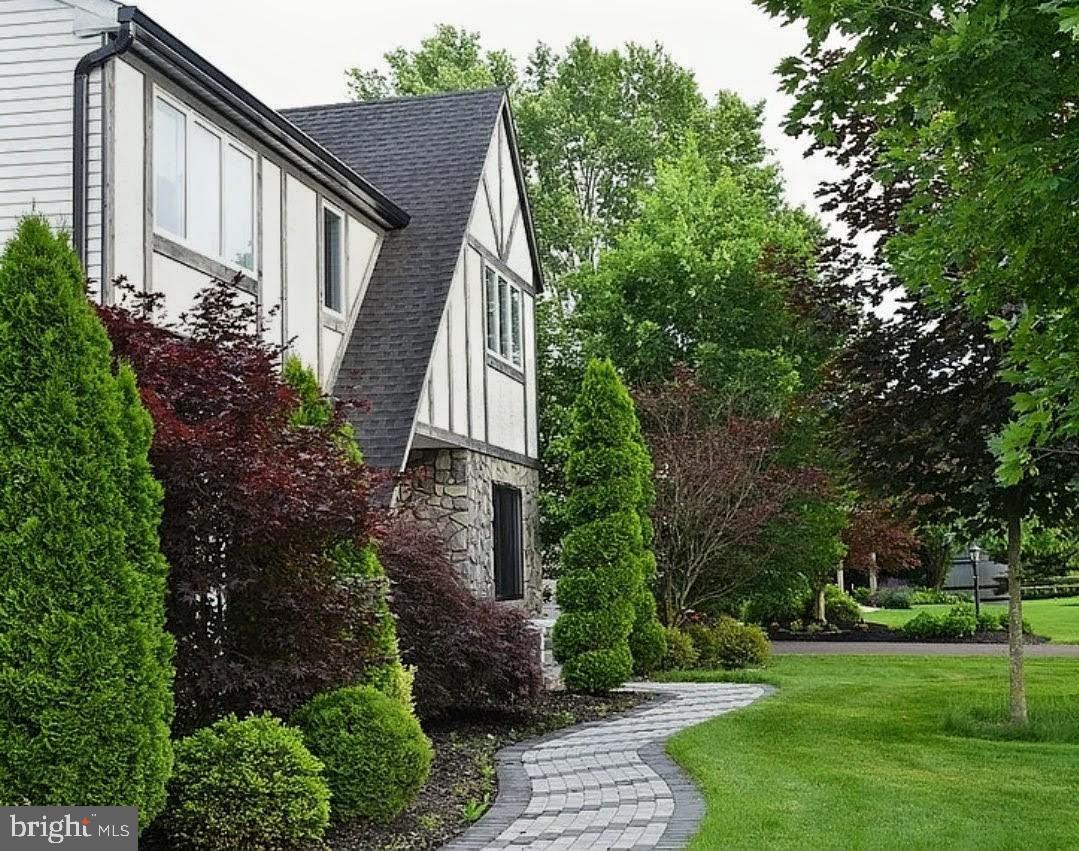 2198 Cambridge Circle Jamison, PA 18929 - Photo 8 of 50