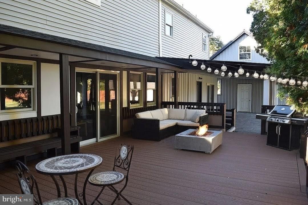 2198 Cambridge Circle Jamison, PA 18929 - Photo 10 of 50