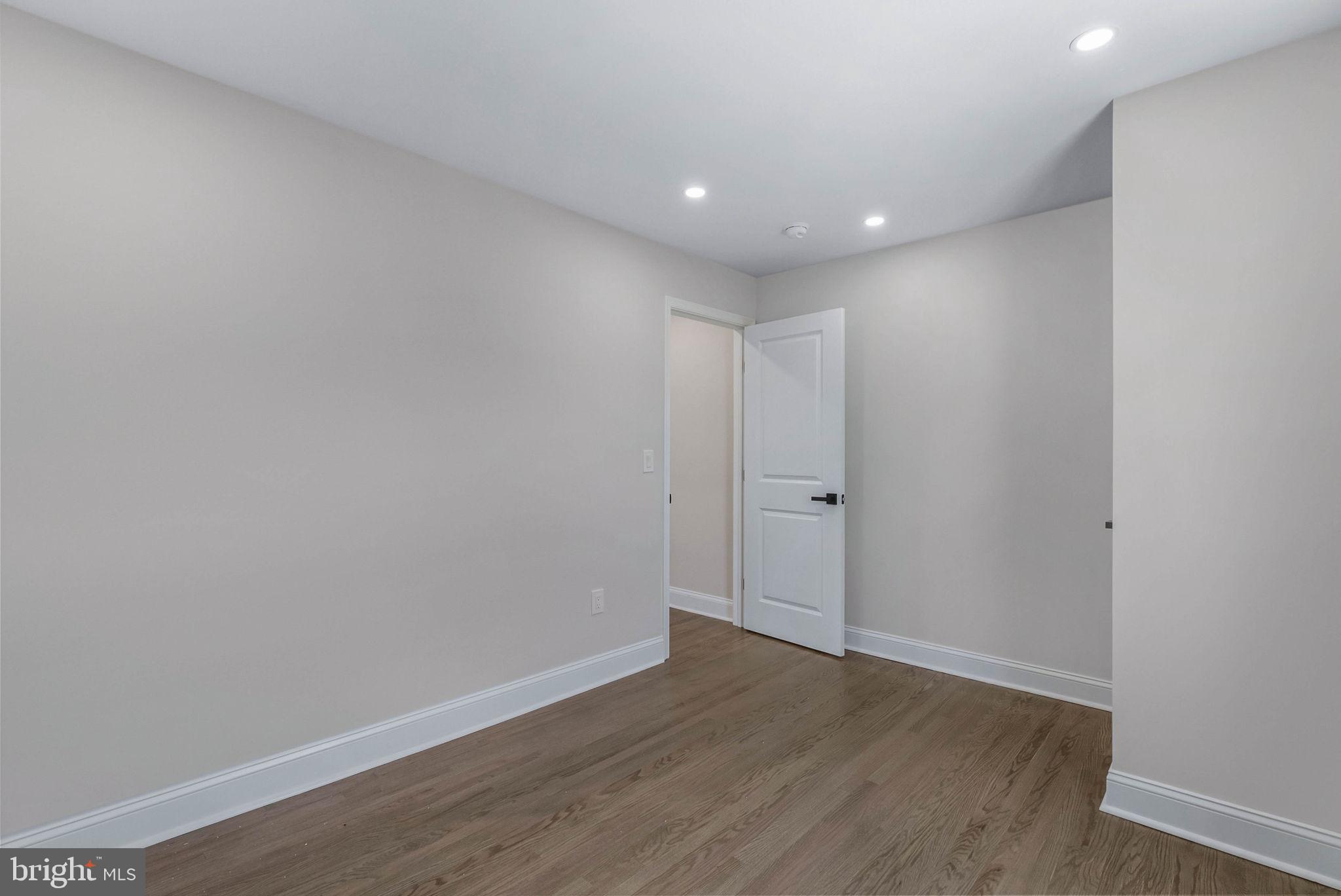 436 Timberlake Road Upper Darby, PA 19082 - Photo 22 of 29