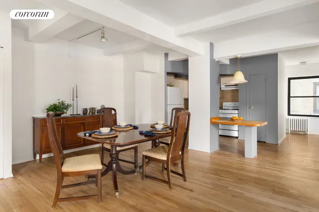 $1,175,000 | 315 West 23rd Street, Unit 10F | Chelsea