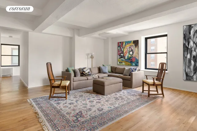 $1,175,000 | 315 West 23rd Street, Unit 10F | Chelsea