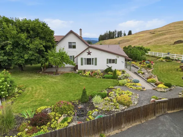 $850,000 | 691 State Rte 20, Colville, WA 99114
