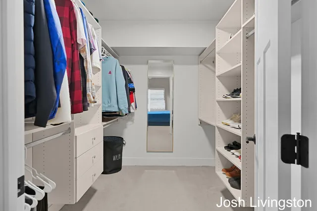 $500,000 | 144 Tamarack Lane Northeast, Unit 1B, Rockford, MI 49341