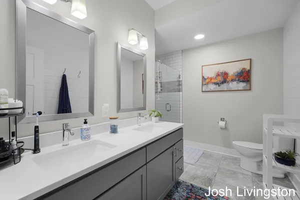 $490,000 | 144 Tamarack Lane Northeast, Unit 1B, Rockford, MI 49341