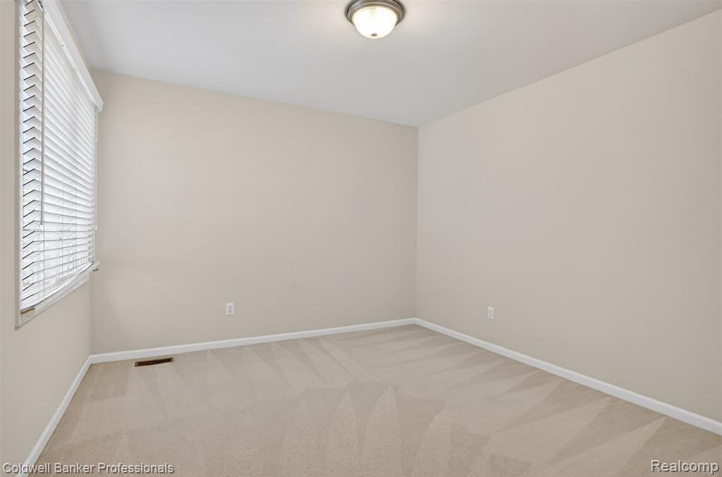 1357 Kentfield Drive Rochester, MI 48307 - Photo 40 of 71