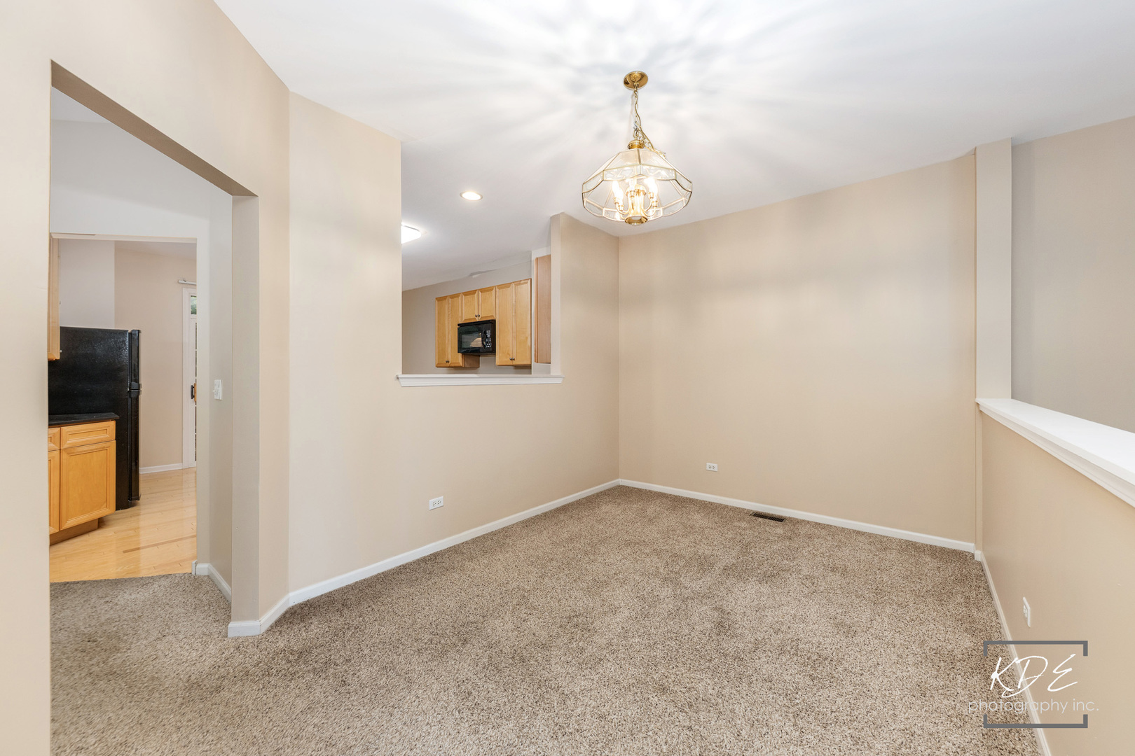 S044 Lee Court Winfield, IL 60190 - Photo 5 of 25