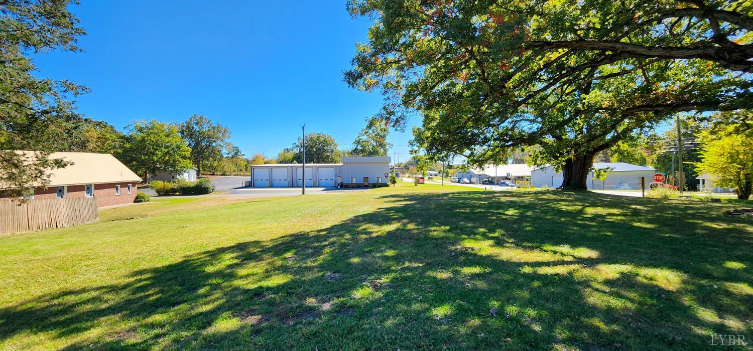 109 Juniper Cliff Road Brookneal, VA 24528 - Photo 5 of 13 a view of yard with swimming pool and green space