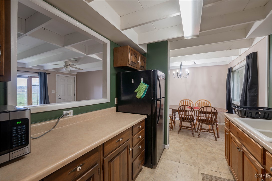 424 Rugby Road Utica, NY 13502 - Photo 17 of 39 Gallery Image 17