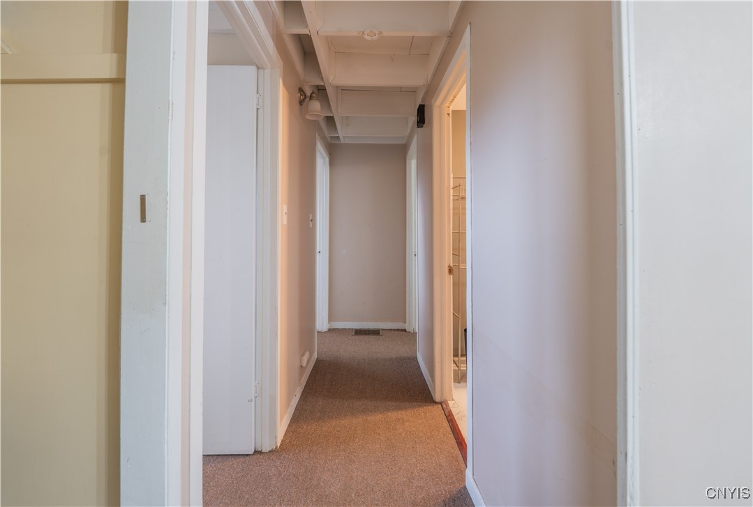 424 Rugby Road Utica, NY 13502 - Photo 29 of 39 Gallery Image 29