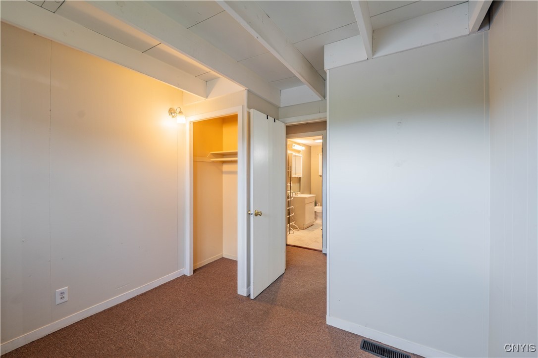 424 Rugby Road Utica, NY 13502 - Photo 34 of 39 Gallery Image 34