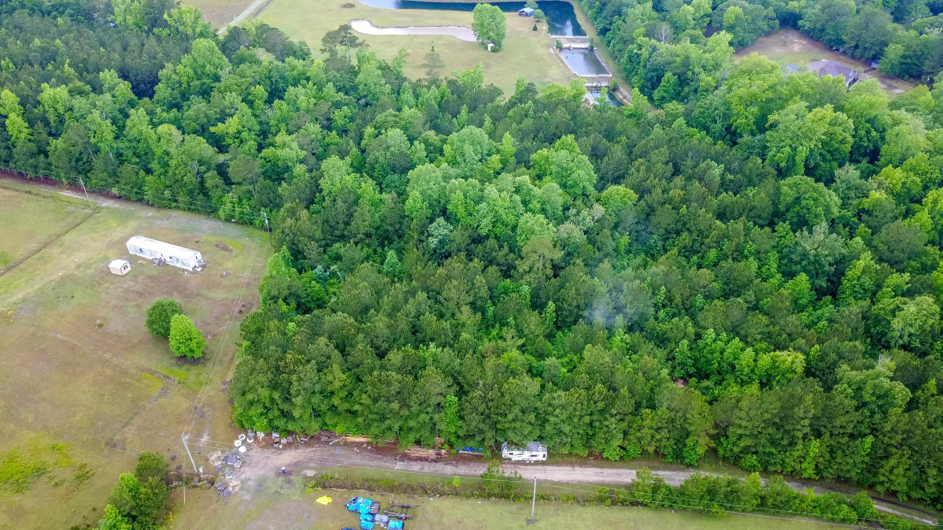 581 Roberts Road Aynor, SC 29544 - Photo 2 of 10 Gallery Image 2