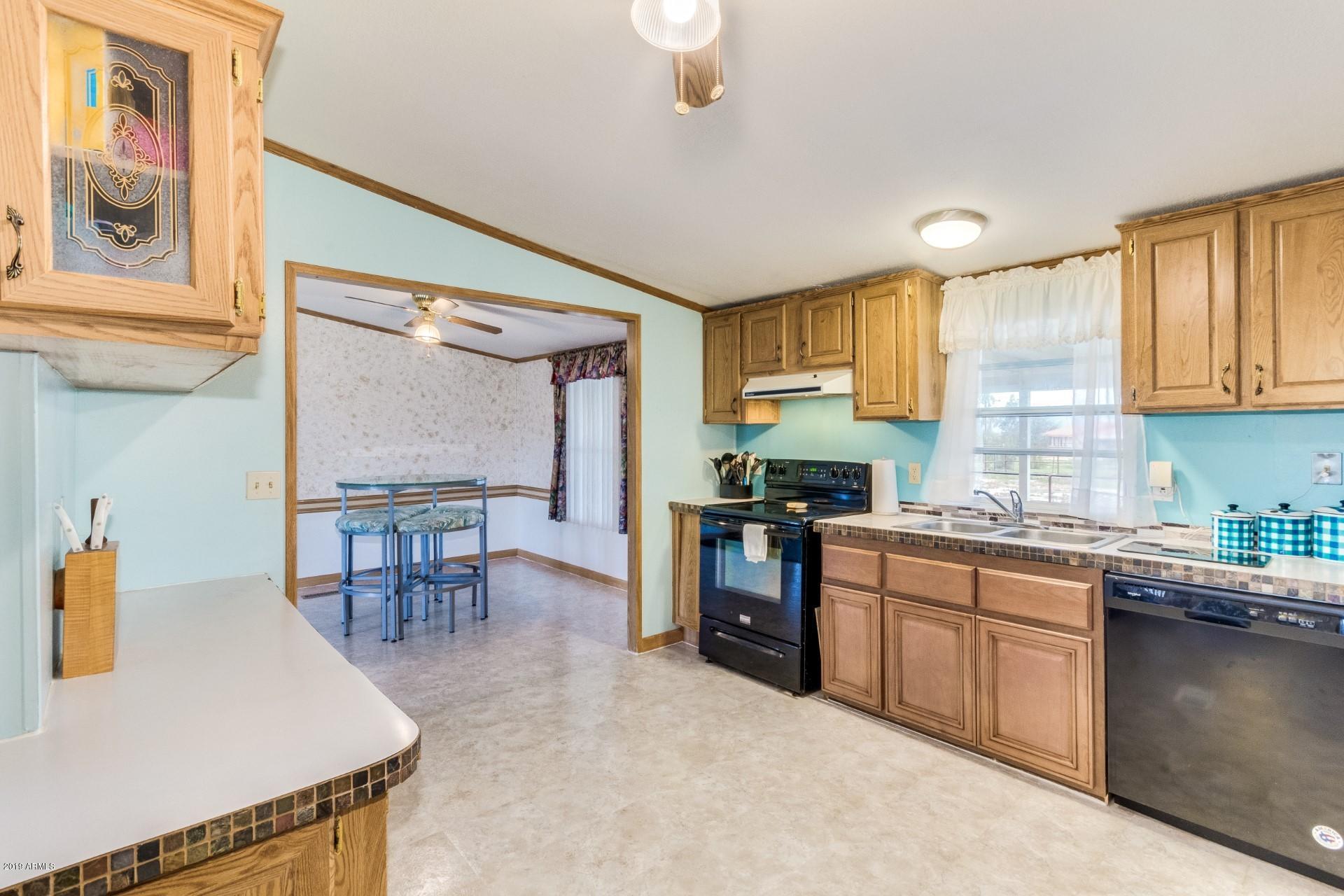 19854 West Ray Road Buckeye, AZ 85326 - Photo 8 of 26 6