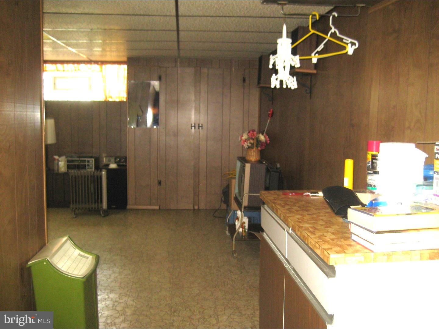 9078 Wesleyan Road Philadelphia, PA 19136 - Photo 18 of 20 Basement - Finished