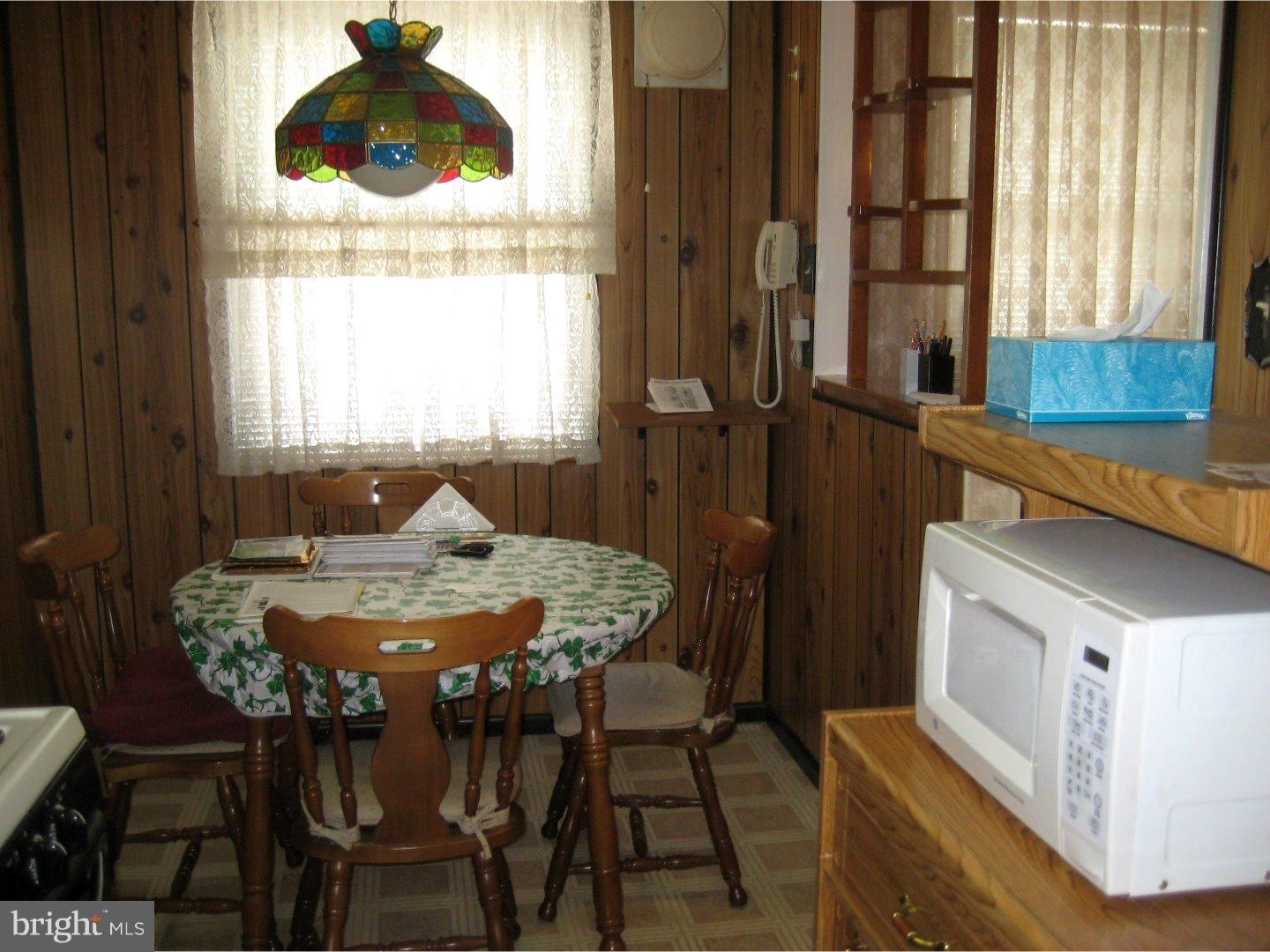 9078 Wesleyan Road Philadelphia, PA 19136 - Photo 7 of 20 Kitchen