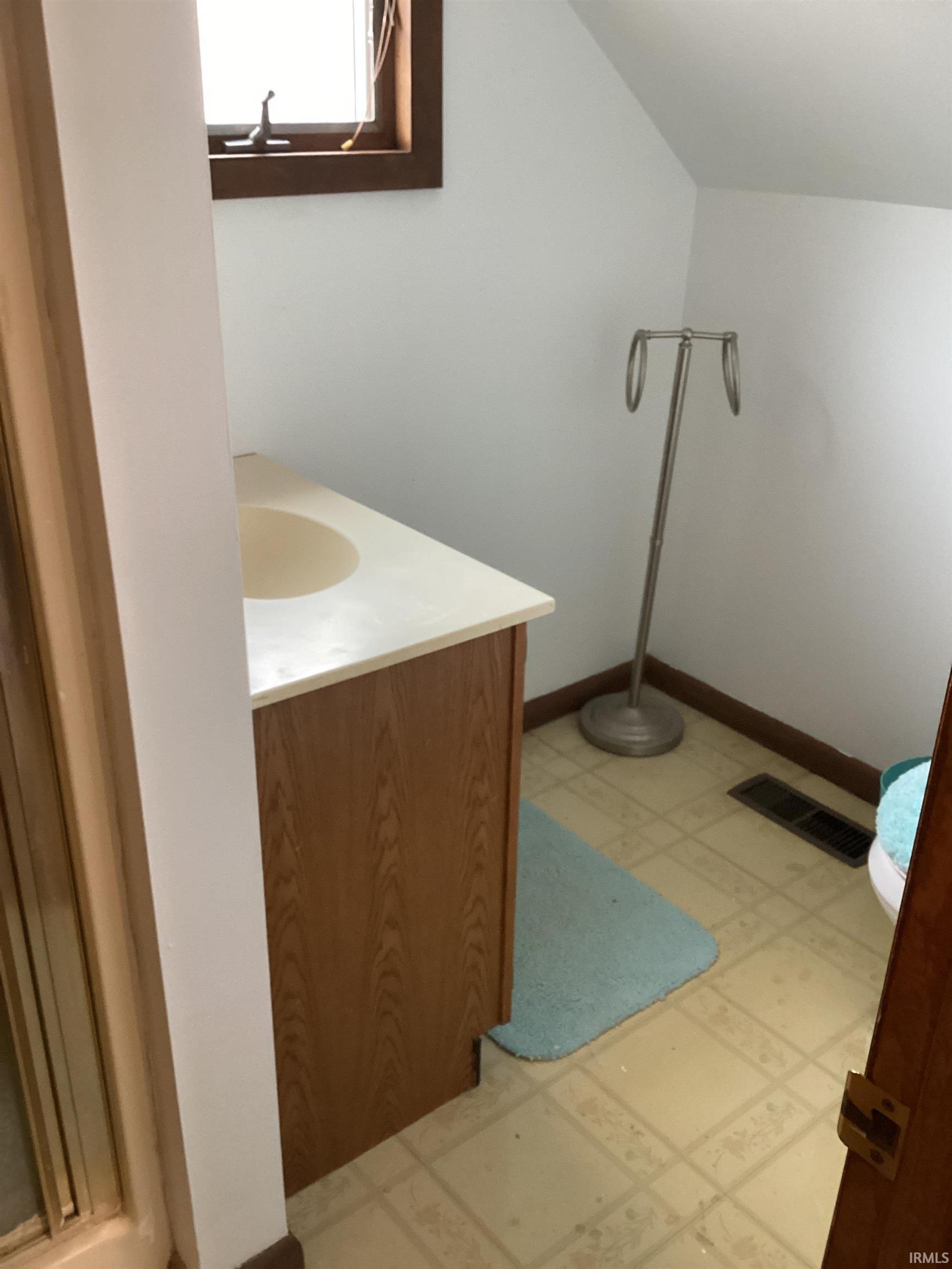 108 North 11th Street Decatur, IN 46733 - Photo 26 of 28