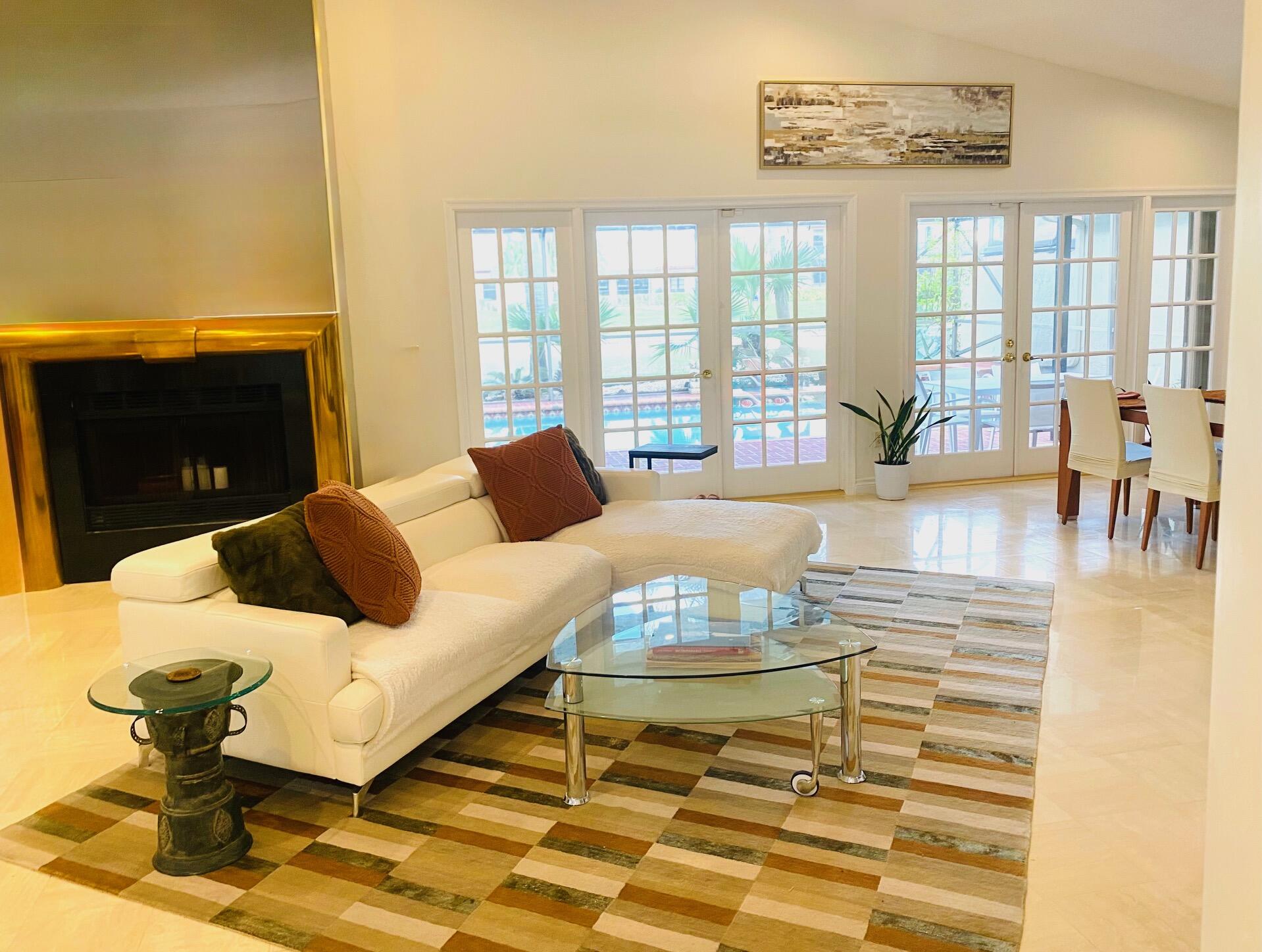 22595 Esplanada Circle Boca Raton, FL 33433 - Photo 11 of 50 22595 Esplanada Cir W