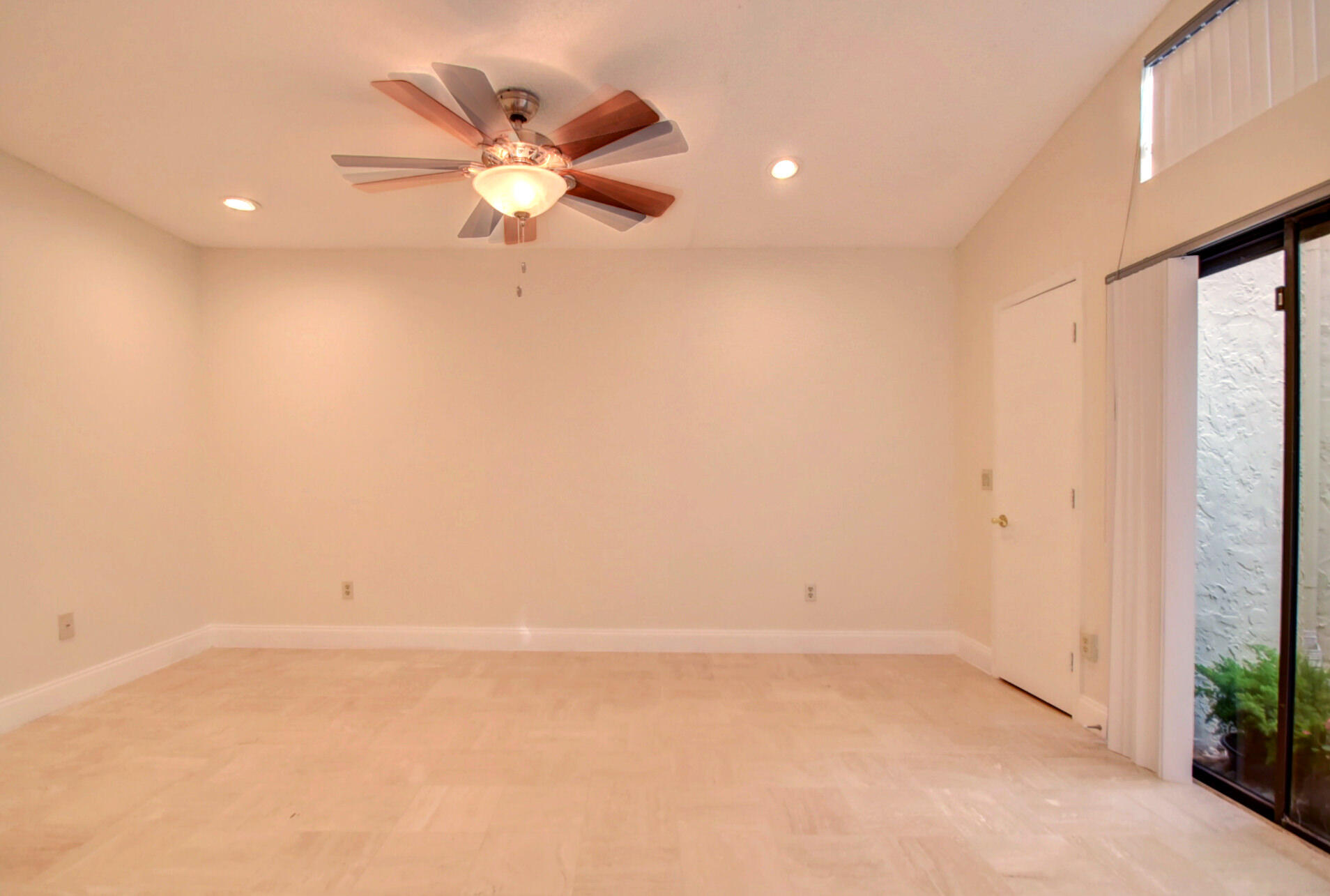 22595 Esplanada Circle Boca Raton, FL 33433 - Photo 41 of 50 22595 Esplanada Cir W